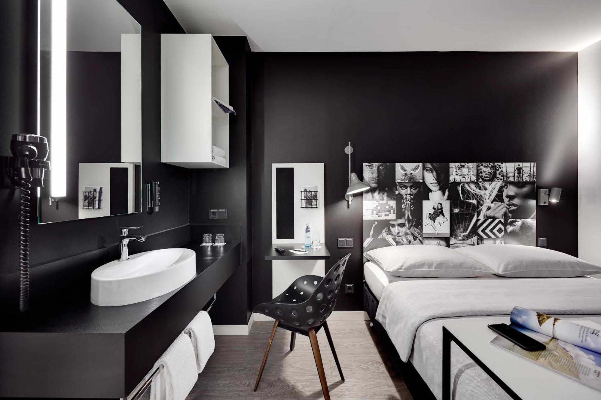 Legere Express Bielefeld Hotell Rom bilde